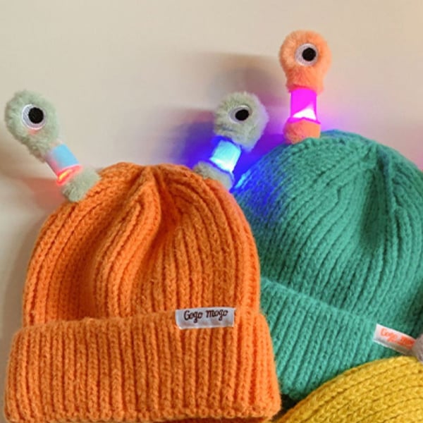 🔥HOT SALE - 49% OFF🔥Winter Parent-Child Cute Glowing Little Monster Knit Hat